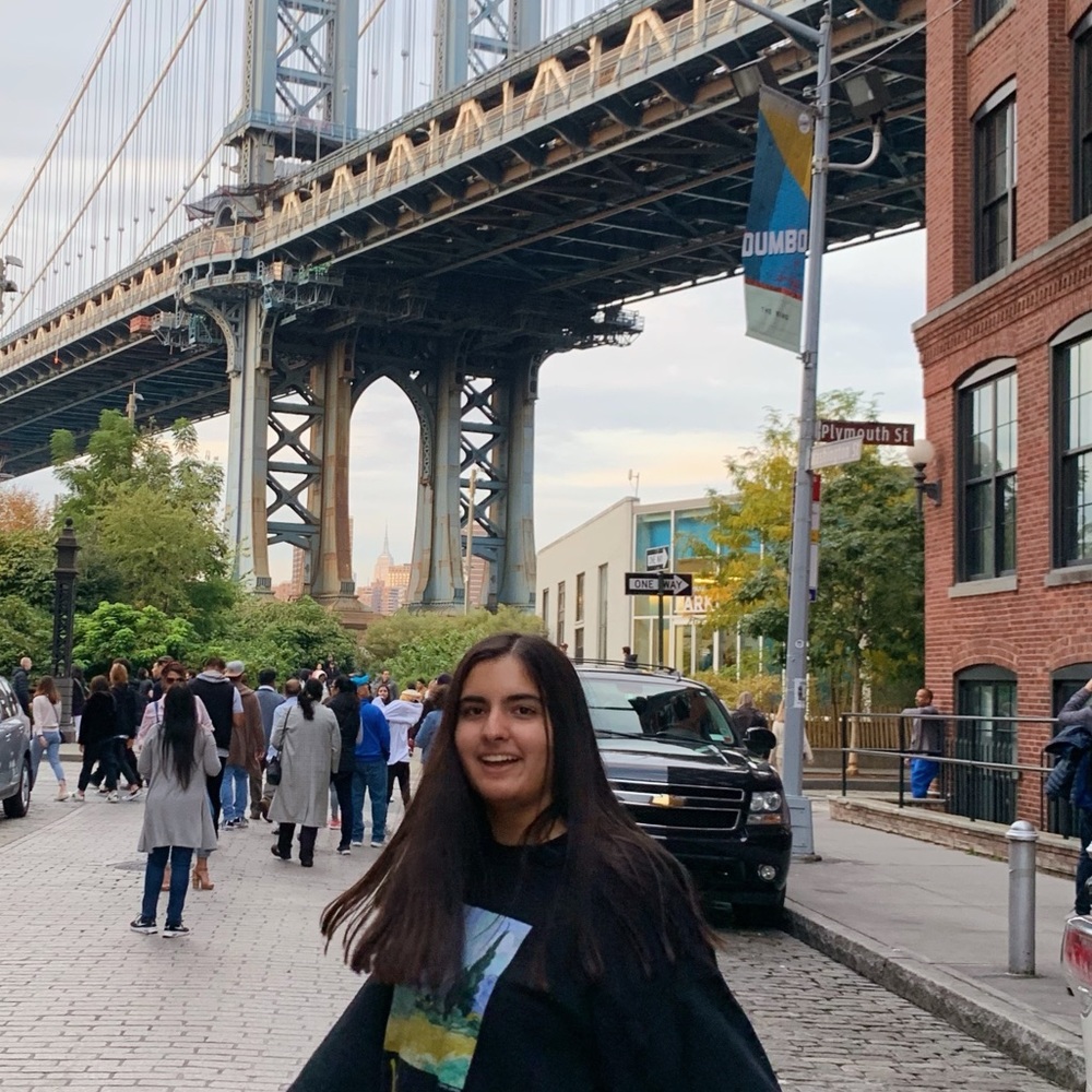 Meet your Posher, Avni